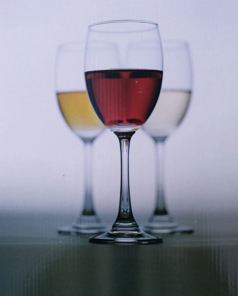 מארז 12 גביעי יין גיל גיפט מתנות לעובדים לחגים